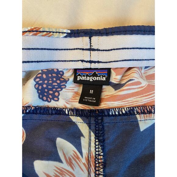 Patagonia Outdoor Hiking boating Blue Orange Floral Baggies Shorts Wm medium - Picture 4 of 4